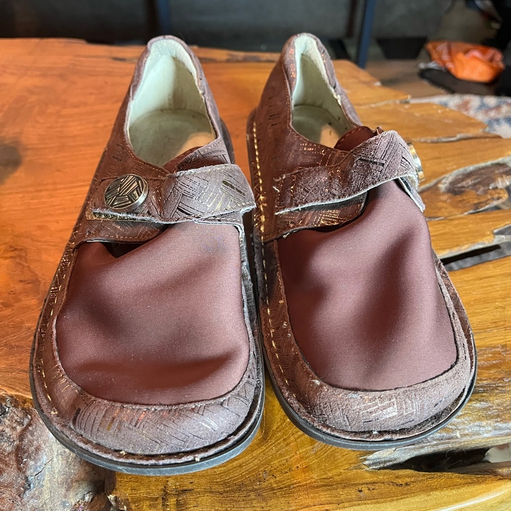 Alegria Dena Monk Strap Clogs EU 37 (US 7–7.5) Leather & Neoprene Shoes